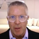 Donny Deutsch de MSNBC habla sobre los escépticos de las vacunas: 'Te estás matando a ti mismo, estás matando a otras personas'