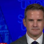 El representante Adam Kinzinger quema a los republicanos sediciosos al unirse al comité 1/6