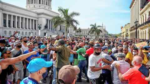 Estados Unidos impone sanciones a jefes militares cubanos por represión de protestas