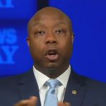 Tim Scott miente y dice que recortar las prestaciones por desempleo pone a la gente a trabajar