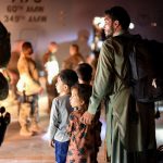 "Todos están en guerra contra todos": lo que le espera a Afganistán después de los ataques terroristas