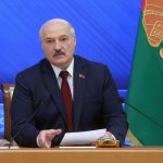 Tortura, presión occidental y amenaza de guerra: de lo que hablaba Lukashenka