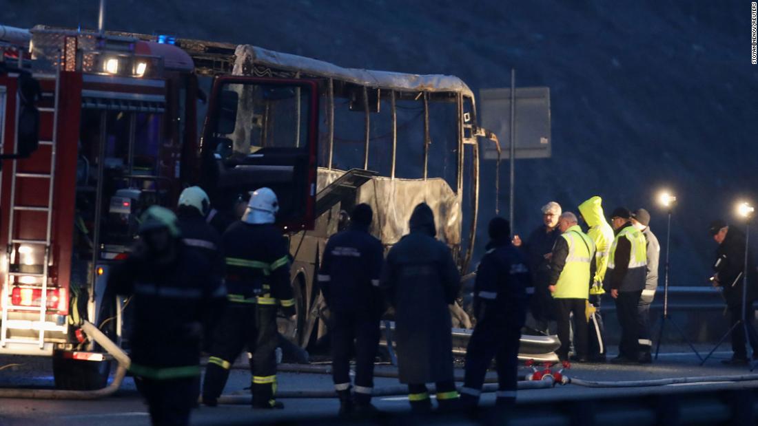 Al menos 45 muertos en incendio de autobús de pasajeros en Bulgaria