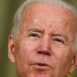 Biden elogia la aprobación del plan de infraestructura como un 'paso monumental hacia adelante'