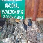 Los rebeldes llevaban municiones y ropa militar a través de un cruce fronterizo sin abrir.