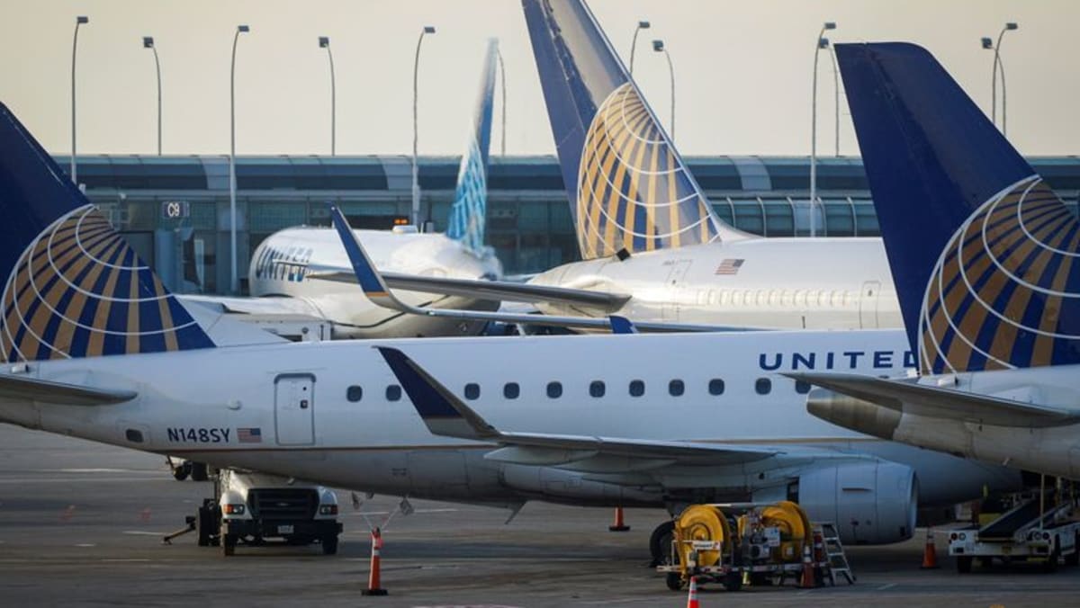 De los operadores de cruceros a las aerolíneas: las acciones de la 'reapertura' caen por los temores de las variantes