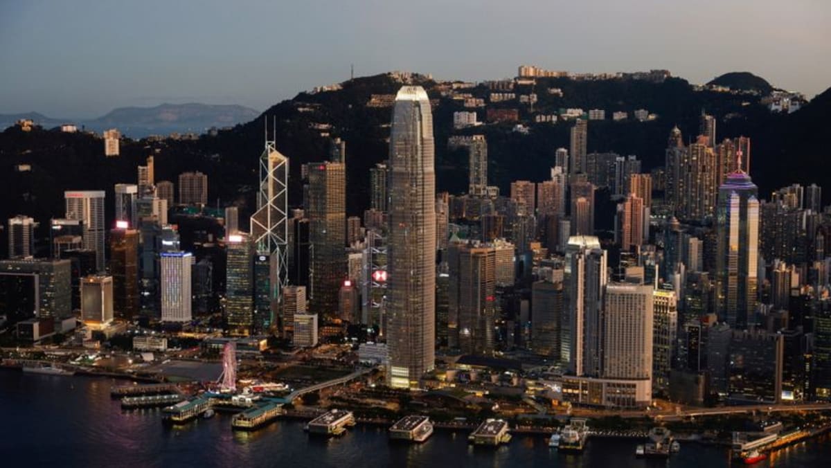 El regulador de los mercados de Hong Kong dice que no ve ningún riesgo sistémico para la ciudad debido a la agitación inmobiliaria de China