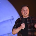 Elon Musk vende $ 6,9 mil millones en acciones de Tesla después de una encuesta de Twitter