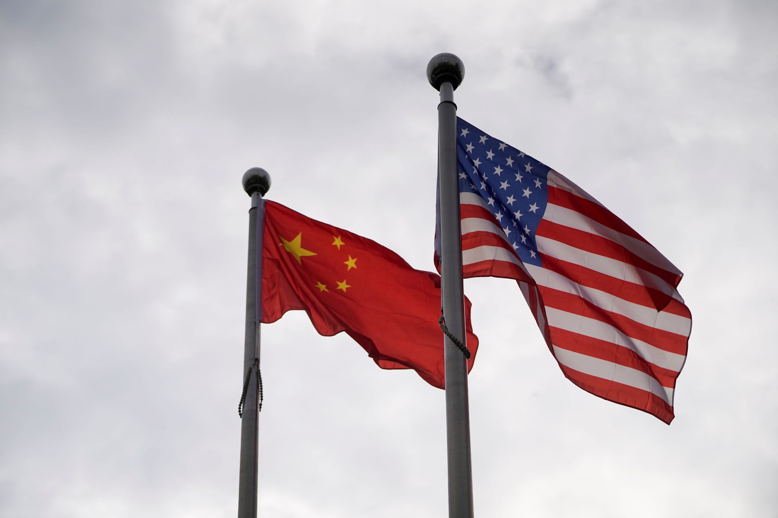 Estados Unidos incluye en la lista negra a decenas de empresas tecnológicas chinas