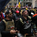 Guardianes de juramentos pro-Trump, Proud Boys citados