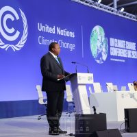 Kenyatta expone el caso de África en la Cumbre Mundial de Líderes COP26