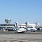 La UE considera la posibilidad de imponer sanciones al aeropuerto de Minsk por la crisis migratoria
