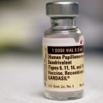 Las vacunas contra el VPH reducen 'sustancialmente' el riesgo de cáncer de cuello uterino, según un estudio