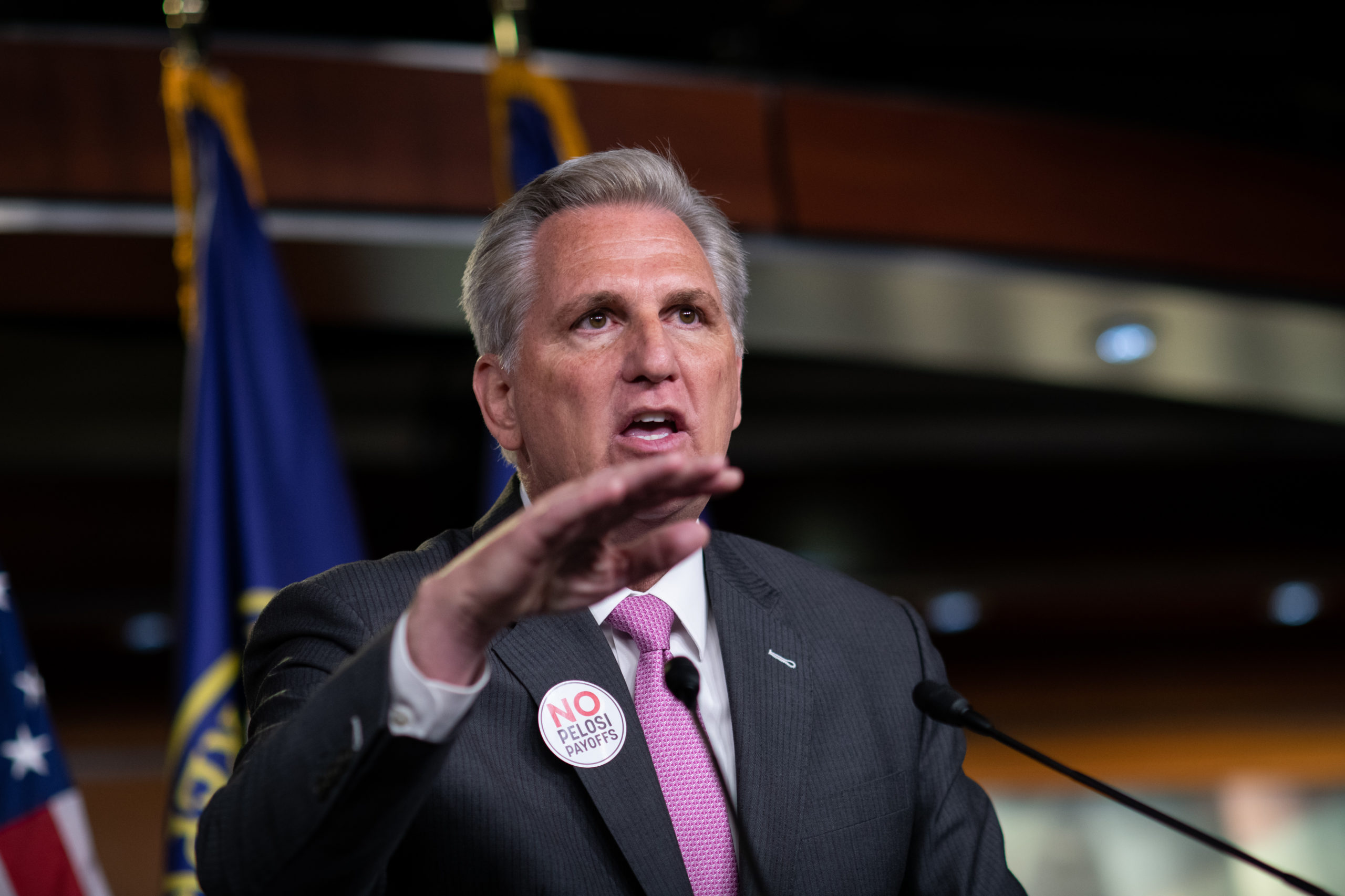 Los republicanos de la Cámara de Kevin McCarthy están en el cuello de los demás