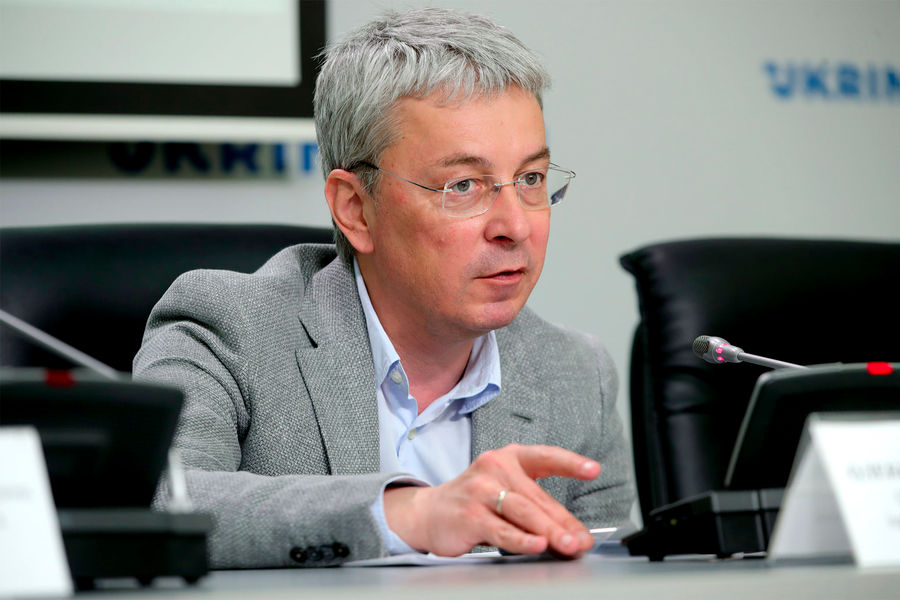 Por que dimitió el Ministro de Cultura de Ucrania Tkachenko - Gazeta.Ru