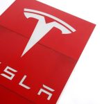 Tesla se suma al plan de Uber en Londres para impulsar la adopción de automóviles eléctricos