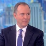 'The View' confronta a Adam Schiff por el desacreditado dossier de Steele, lo deja torpe