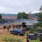 Польские военные у&nbsp;лагеря нелегальных мигрантов на&nbsp;белорусско-польской границе, 9&nbsp;ноября 2021&nbsp;года