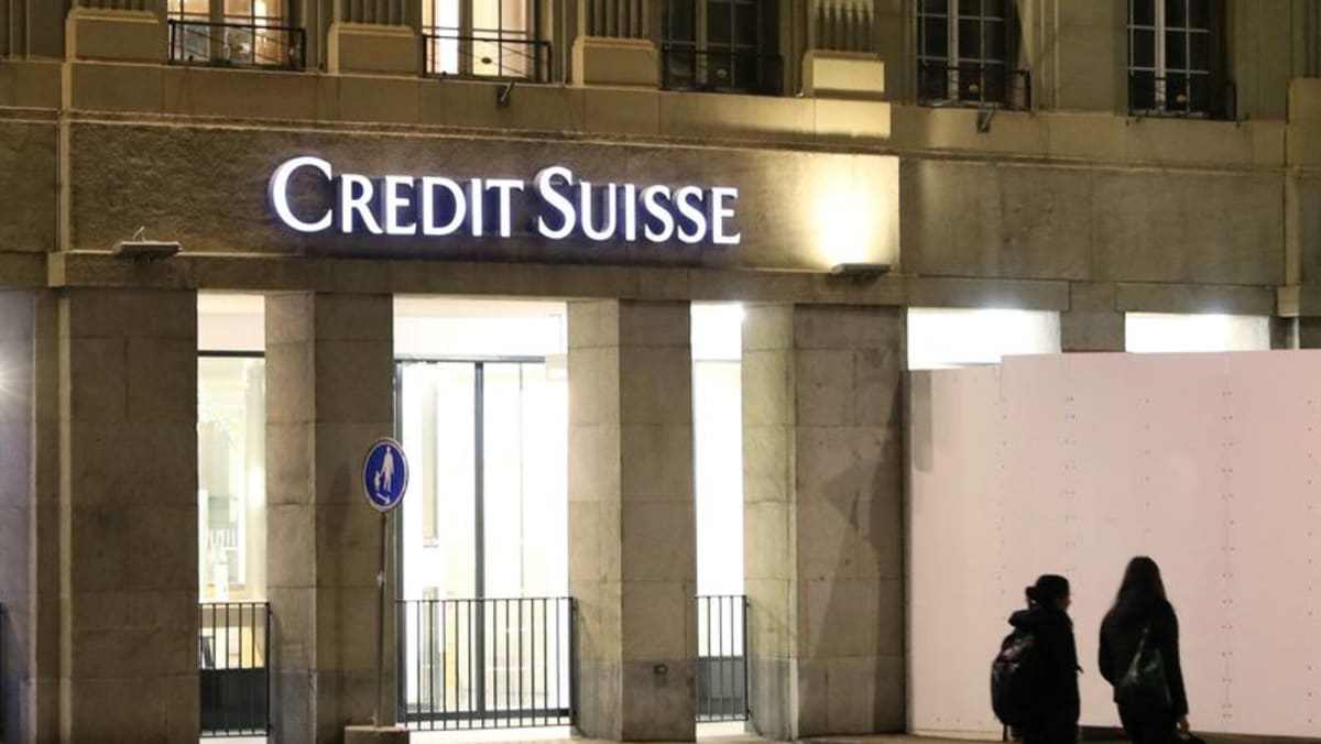 Credit Suisse puede emprender acciones legales contra SoftBank por la deuda de Greensill: documento judicial