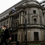 Algunos miembros de la junta del BOJ ven un impacto positivo en la economía de Japón debido a la debilidad del yen