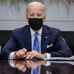 Biden da negativo para Covid después de tener contacto cercano con un asistente que contrajo el virus