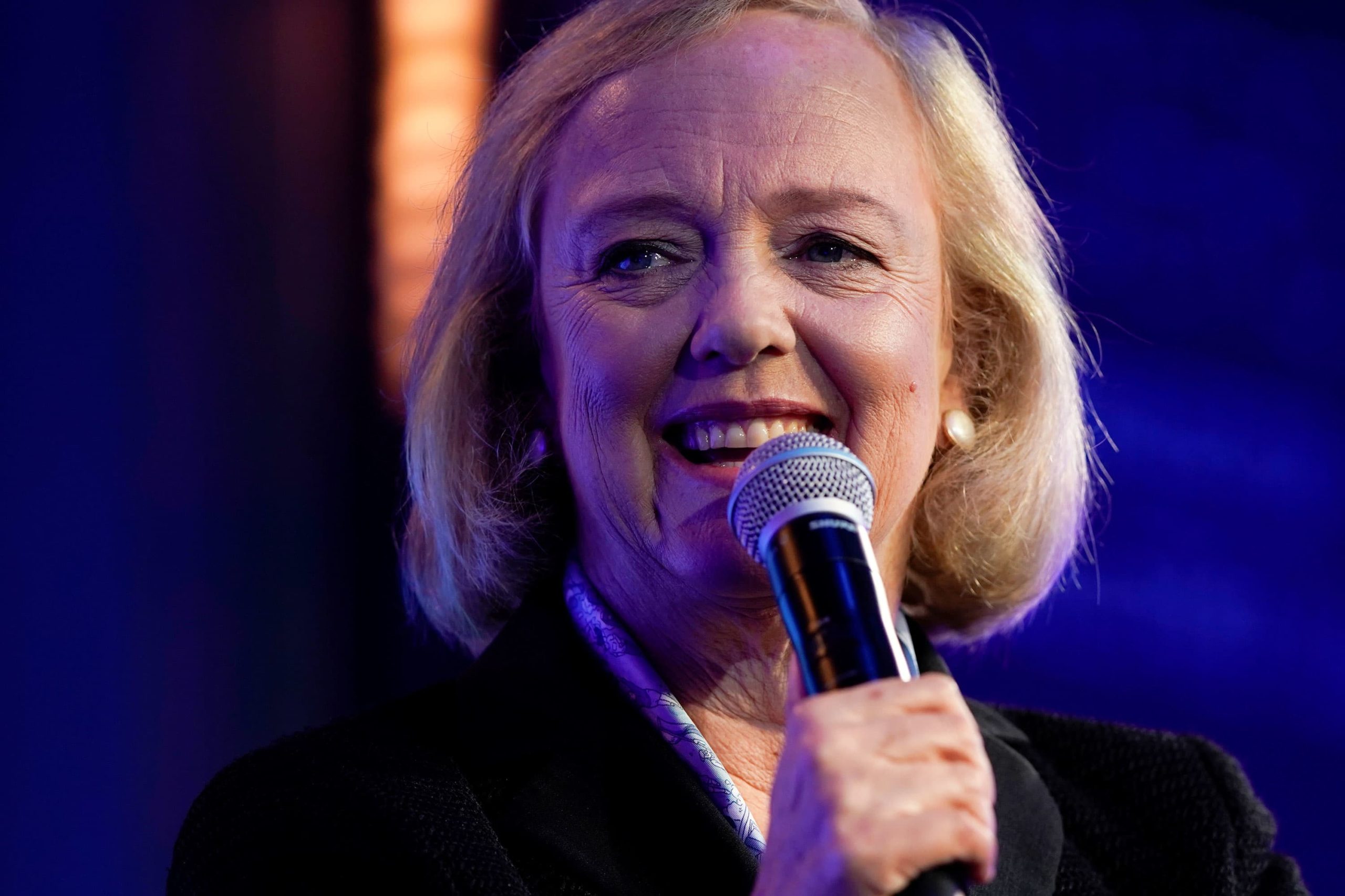 Biden nomina a Meg Whitman para ser embajadora en Kenia