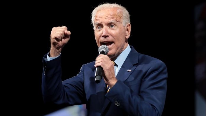 Biden ve los números de encuesta más bajos hasta ahora tomados por el grupo de encuesta: el 66% de los independientes lo desaprueba