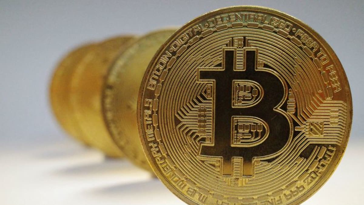 Bitcoin cae un 6,1 por ciento a 47.607 dólares