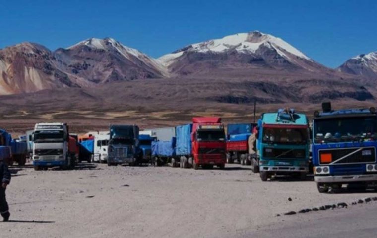 La situación se ha complicado por el frío y las fuertes nevadas en esa región a más de 4.000 metros sobre el nivel del mar.