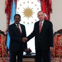 Cumbre Turquía-África lleva líderes a Estambul