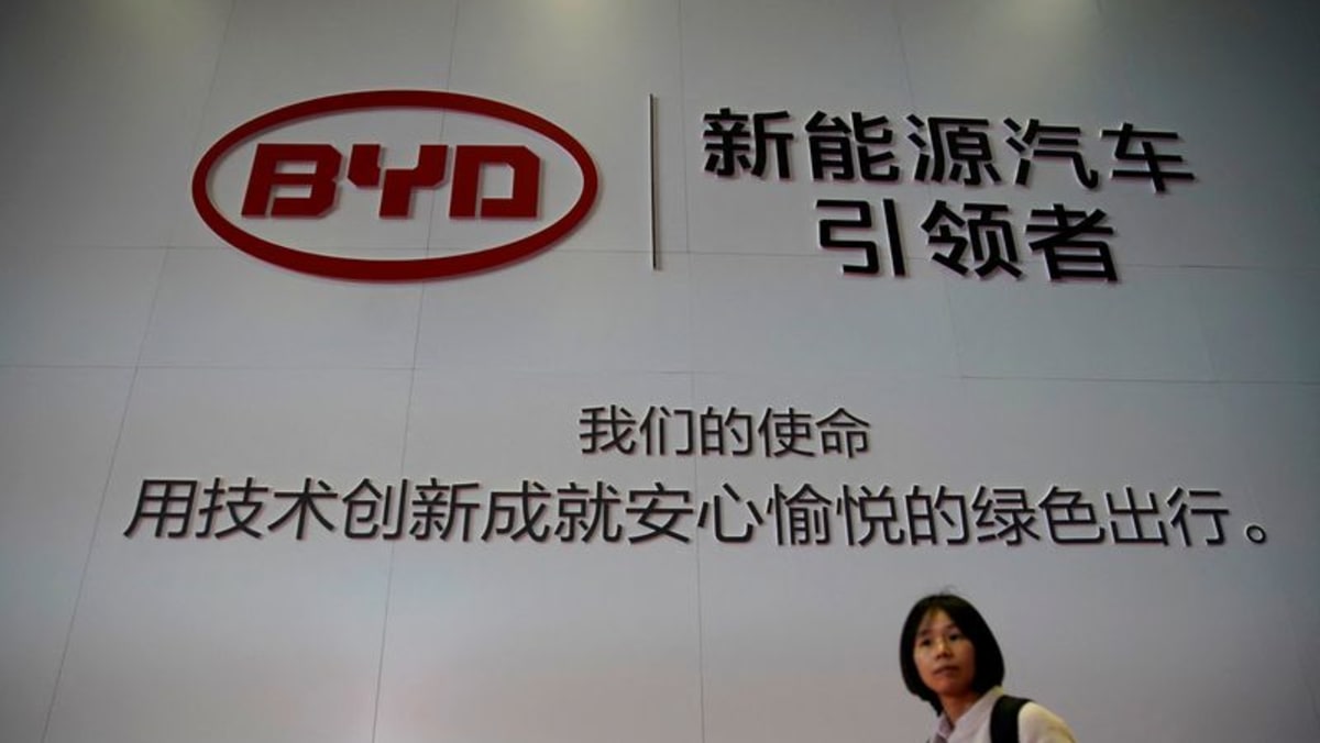 Daimler y BYD reestructurarán la empresa china de vehículos eléctricos Denza