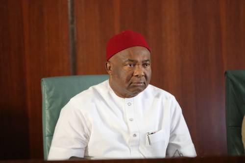 El comisionado de Zamfara dimite para unirse al gobierno de Uzodinma en Imo