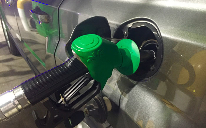 El departamento de energía 'se disculpa profundamente' por una cifra incorrecta de aumento del precio de la gasolina