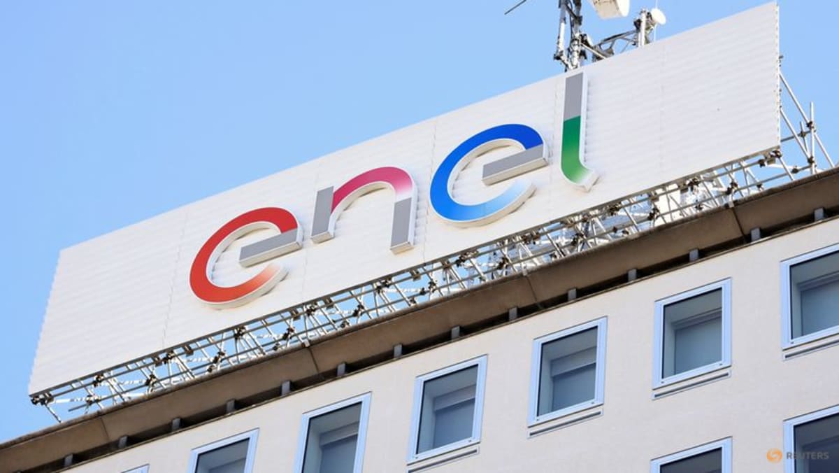 Enel se une a Intesa Sanpaolo para la firma de pagos italiana Mooney