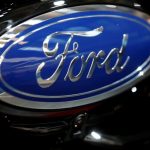 Ford se asocia con Salesforce para expandir el negocio de software