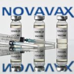 La OMS aprueba Novavax como décimo jab COVID autorizado