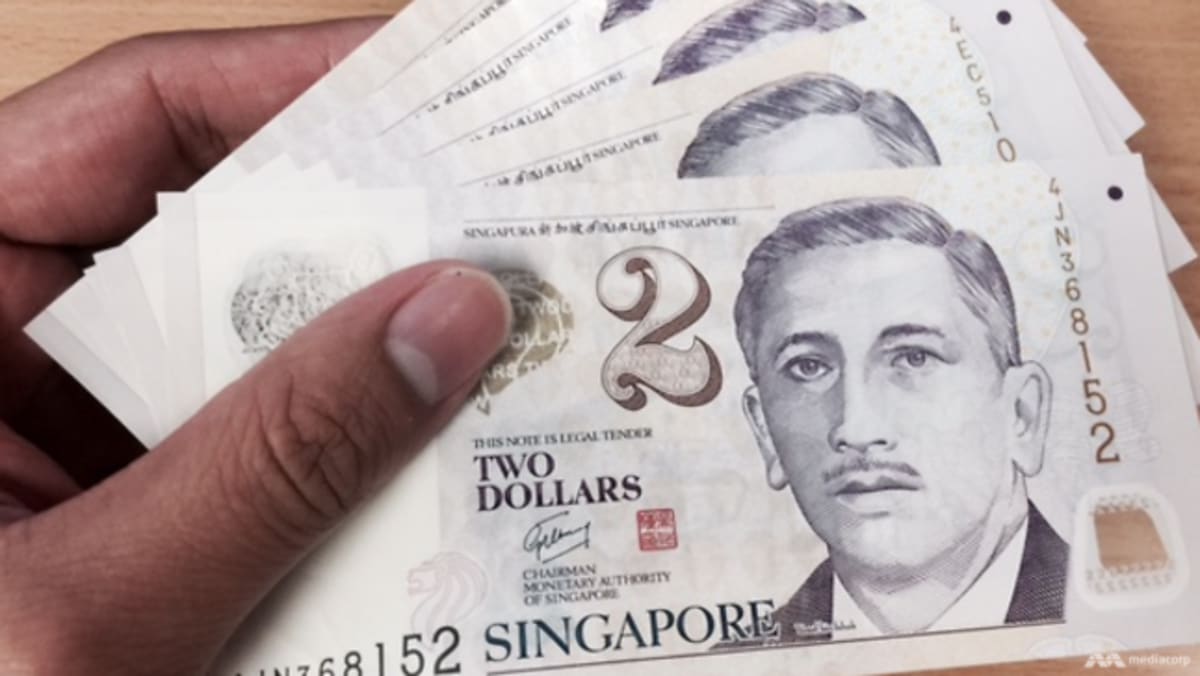 La demanda de nuevos billetes de S $ 2 durante los períodos festivos se reduce en un 20% cada año: MAS