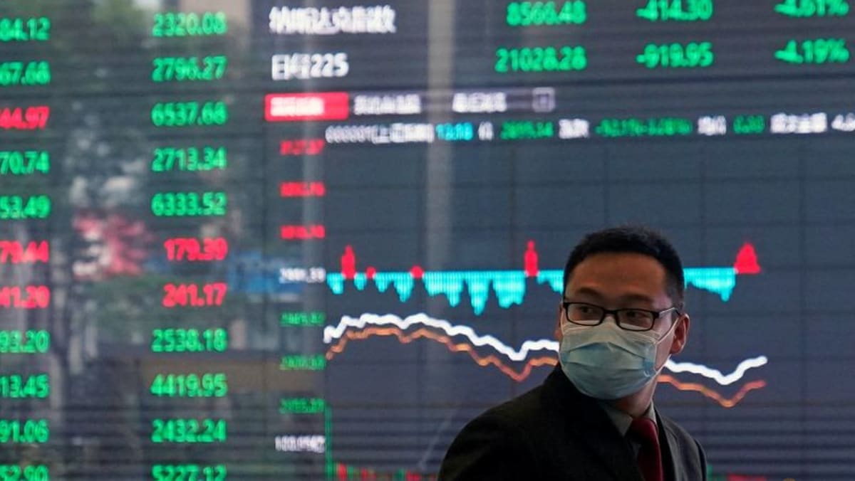 Las acciones de Asia se muestran apáticas a medida que avanza el año difícil