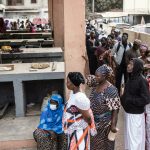 Los gambianos votan en las primeras elecciones presidenciales desde la caída del dictador