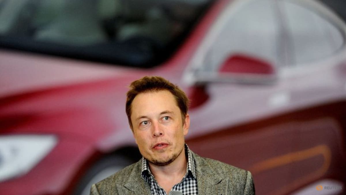 Musk de Tesla dice que vendió "suficientes acciones";  critica a California por 'sobrecarga'