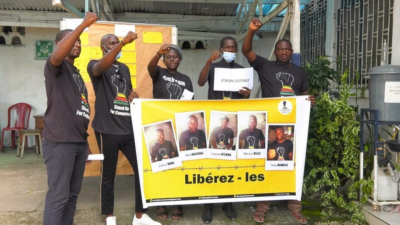 Prisioneros políticos de Camerún en apuros