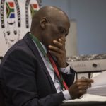 SIU y SABC acogen favorablemente la decisión de que Hlaudi Motsoeneng reembolse la 'tarifa de éxito' de R11m