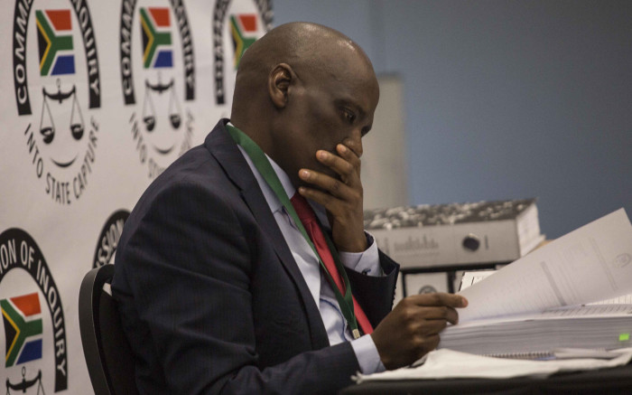 SIU y SABC acogen favorablemente la decisión de que Hlaudi Motsoeneng reembolse la 'tarifa de éxito' de R11m