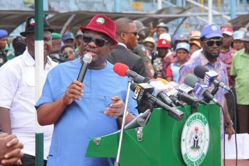 2023: Será difícil para Dios perdonar al PDP si no escuchamos a los nigerianos: gobernador de Rivers, Wike