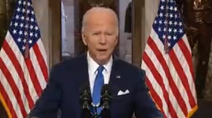 Biden llama a Trump y sus partidarios 'retorcidos' y 'antiamericanos', luego dice que unirá a Estados Unidos