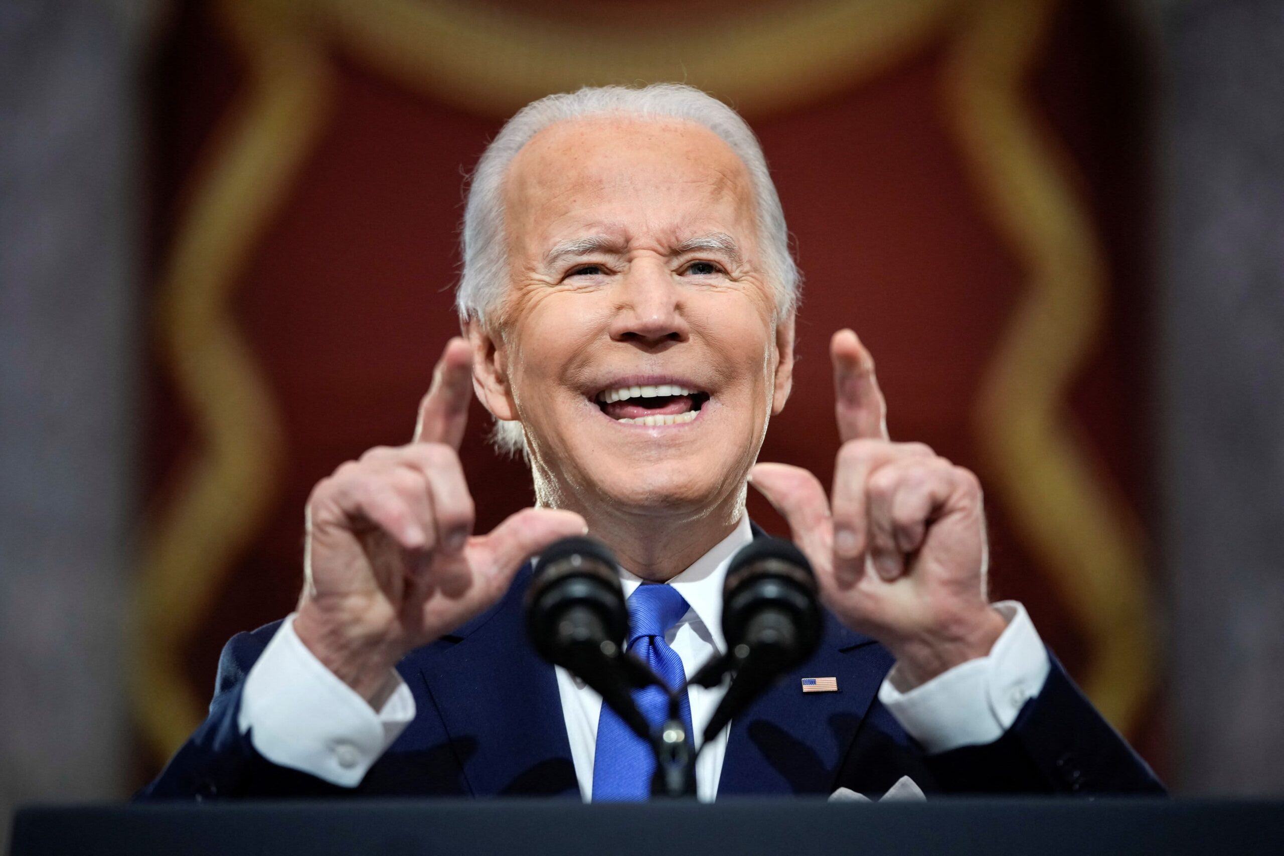 Desordenados informes laborales de 2021, datos laborales poco confiables afectan a Joe Biden