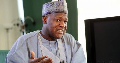 El expresidente Yakubu Dogara condena la suspensión como gobernante tradicional en Bauchi