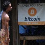 FMI insta a El Salvador a deshacerse de bitcoin como moneda de curso legal