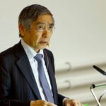 Kuroda del BOJ se compromete a mantener una política 'extremadamente' acomodaticia