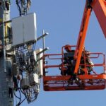 La FAA de EE. UU. dice que Verizon y AT&T pueden activar más torres para el despliegue de 5G